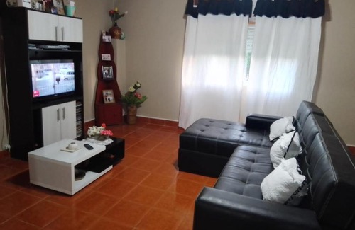 La Paz House | La Casa de Estela