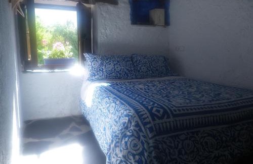 Trevelez House | La Casa de la Bombilla Verde