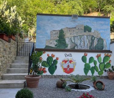 Caccamo House | La Casa Dei Cavalieri