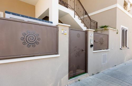 Villaggio delle Mimose House | La casa dei Girasoli