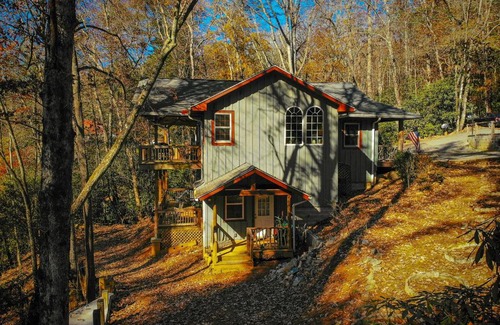 Sapphire House | La Casa Del Amour