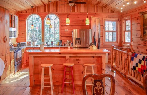 Sapphire House | La Casa Del Amour