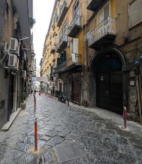 Quartieri Spagnoli House | La Casa del Ceramista