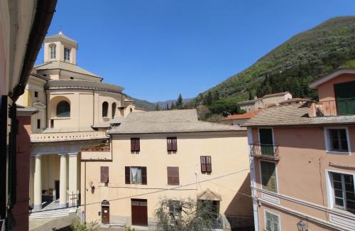 Pieve di Teco Apartment | La casa del pittore con climatizzatore Pieve di Teco centro