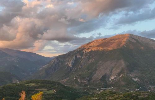 Colle Rinaldo House | La casa della Rocca