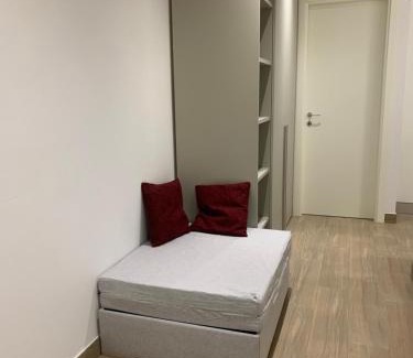 Pre Apartment | La Casa di Alice in Centro