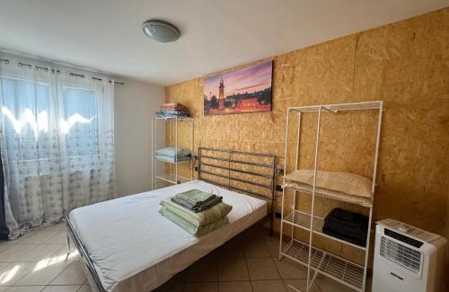 Villaggio degli Sposi Apartment | La casa di Alyss