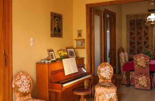 Galaxidi House | La Casa di Armatore in Galaxidi