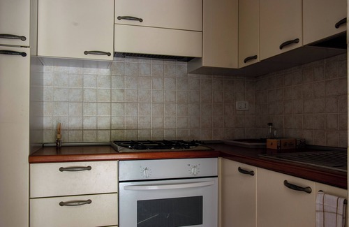 Villaggio Taunus House | La Casa Di Eva - Two Bedroom House, Sleeps 4