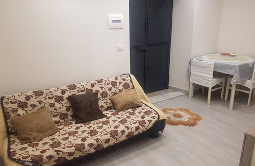 Canicatti House | La Casa Di Francesco (Furnished Three-Room Apartment)