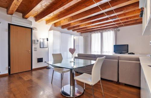 Vicenza Apartment | La Casa di Leo