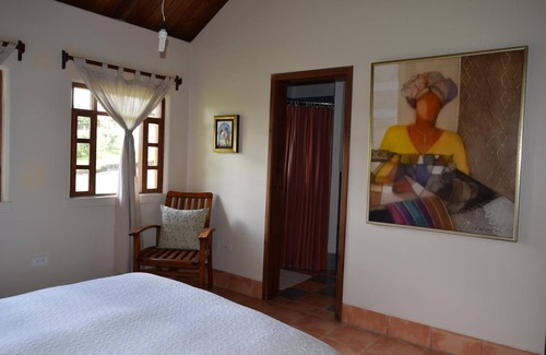 San Antonio de Pichincha House | La Casa de Campo