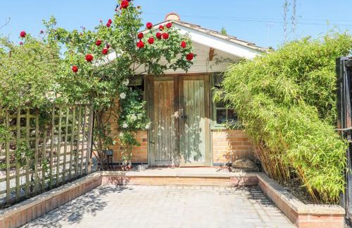 Arnold House | La Casa Lipa