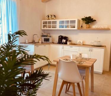 Scandiano House | La Casa nel bosco