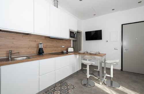 Tavernerio Apartment | La casa nel verde di Francesco