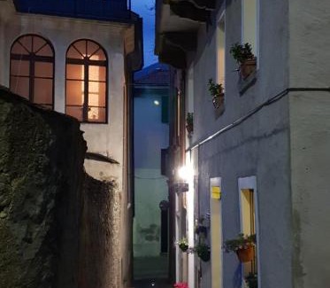 Dervio House | La Casa Sul Sasso