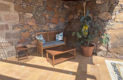 Santa Lucia House | La casa vieja de la Montaña