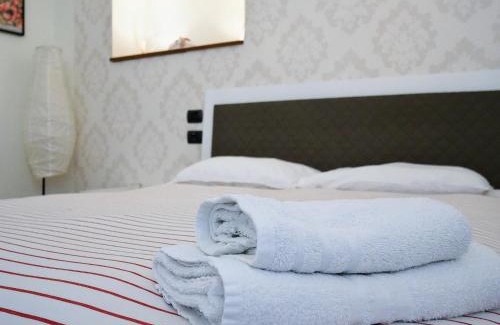 Torre Annunziata Apartment | La Casetta di Nonna Pina - Appartamento con cucina in pieno centro