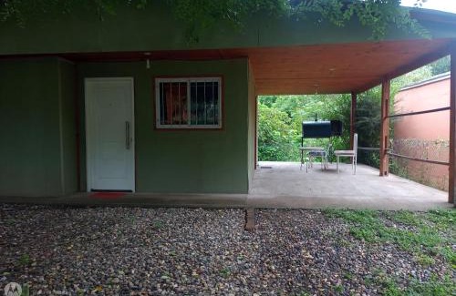 Amboy Apartment | La Casita