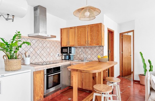 Bocacangrejo Apartment | La Casita - Charm, ocean view and tranquility