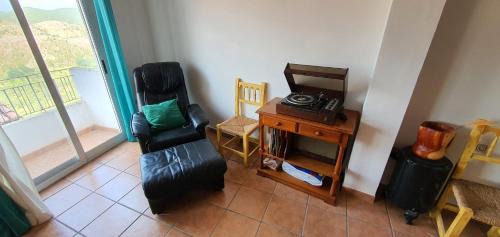 Santa Cruz de Moya House | la casita de Daniel