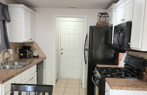 Moore House | La Casita in Moore