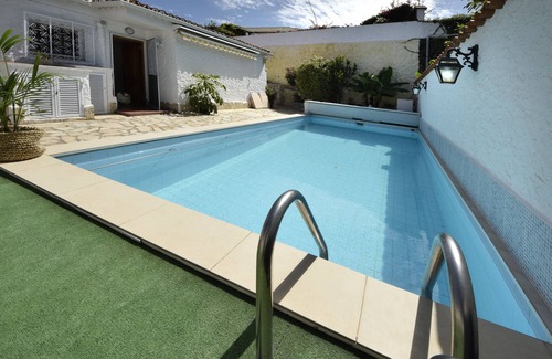 Los Realejos House | La Casita-very quiet location with stunning sea views and heated pool