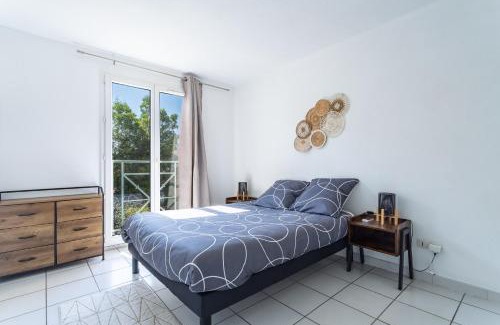 Cavalaire-sur-Mer Apartment | La Castillane - Appt avec piscine partagée