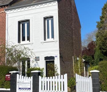Ponts-et-Marais Bed & Breakfast | La Chambre Claire