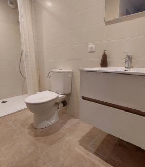 Bruniquel Hotel | La Chambrette