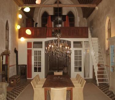 Auxey-Duresses House | La chapelle de Melin