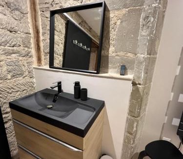 Alzonne Apartment | La chapelle - Insolite et ressourçant