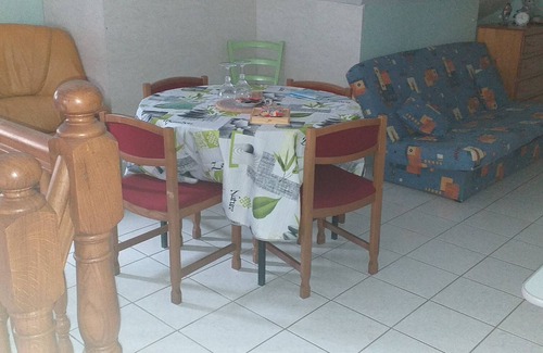 Taintrux House | La Chti Cabane