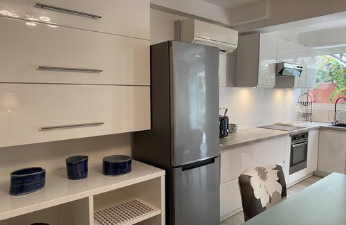 L'Isle-sur-la-Sorgue Apartment | LA Cigaliere - Piscine Privee