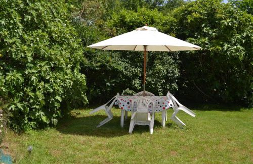 Saint-Leon-sur-Vezere House | La Clef des Champs