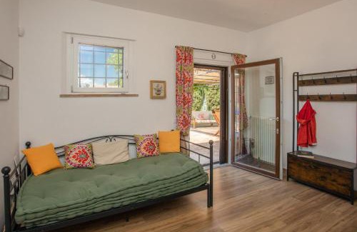 Pietrauta Villa | LA COLLINA DEGLI ULIVI 8&2, Emma Villas