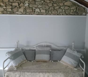 Maisonnais-sur-Tardoire House | La Croisée Des Chemins