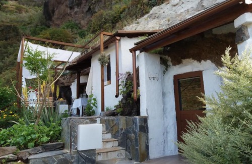 El Risco Bed & Breakfast | La cueva de Ángel B&B