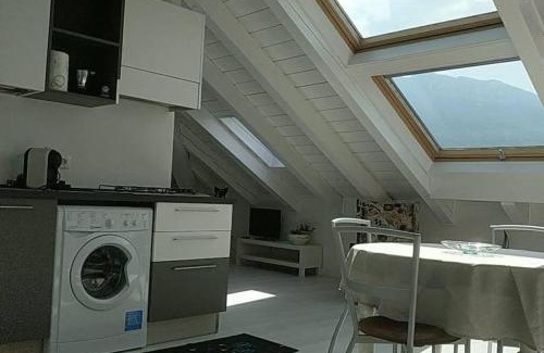 Cognola Apartment | la deliziosa mansarda di Barbara