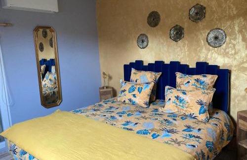 Neuilly House | la detente de neuilly