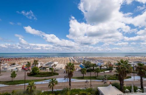 Miramare Apartment | La Dolce Vita - monolocale con garage di fronte al mare