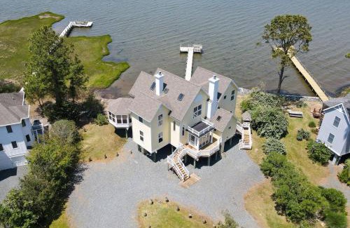 Chincoteague House | La Dolce Vita - Waterfront with boat dock!