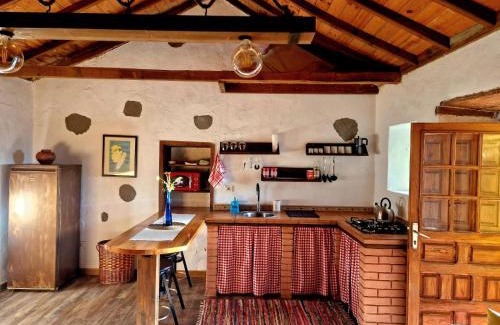 Santa Maria de Guia de Gran Canaria House | La Escuelita