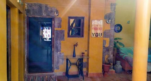 Santa Maria de Guia de Gran Canaria House | La Escuelita