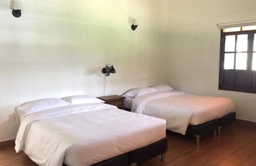 Los Santos House | La Estancia del Clavellino