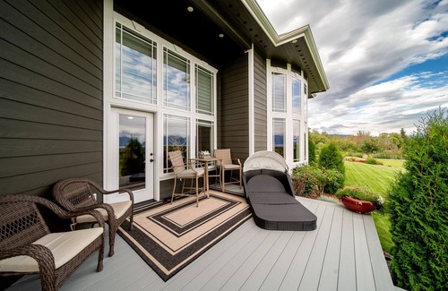 Homer House | La Fin De La Route - Main Lodge