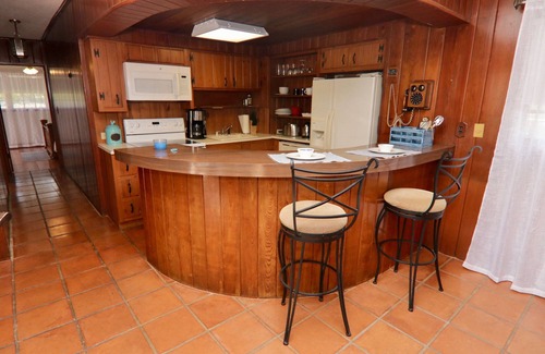 Glenvar Heights Cottage | La Finca Miami by SoFla Vacations