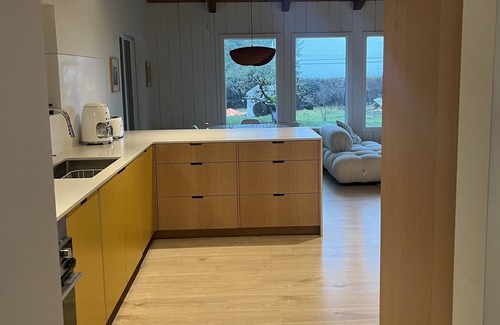 Otter Point House | La Finca | Surf retreat in Shirley! Unique & modern home close to Jordan River.