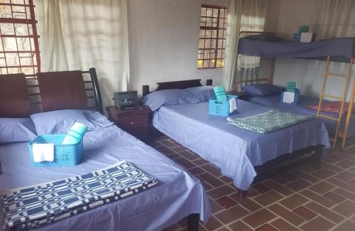 Mesitas del Colegio Cabin | La Florida Hotel