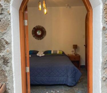 Puerto Ayora Bed & Breakfast | La Fortaleza De Haro